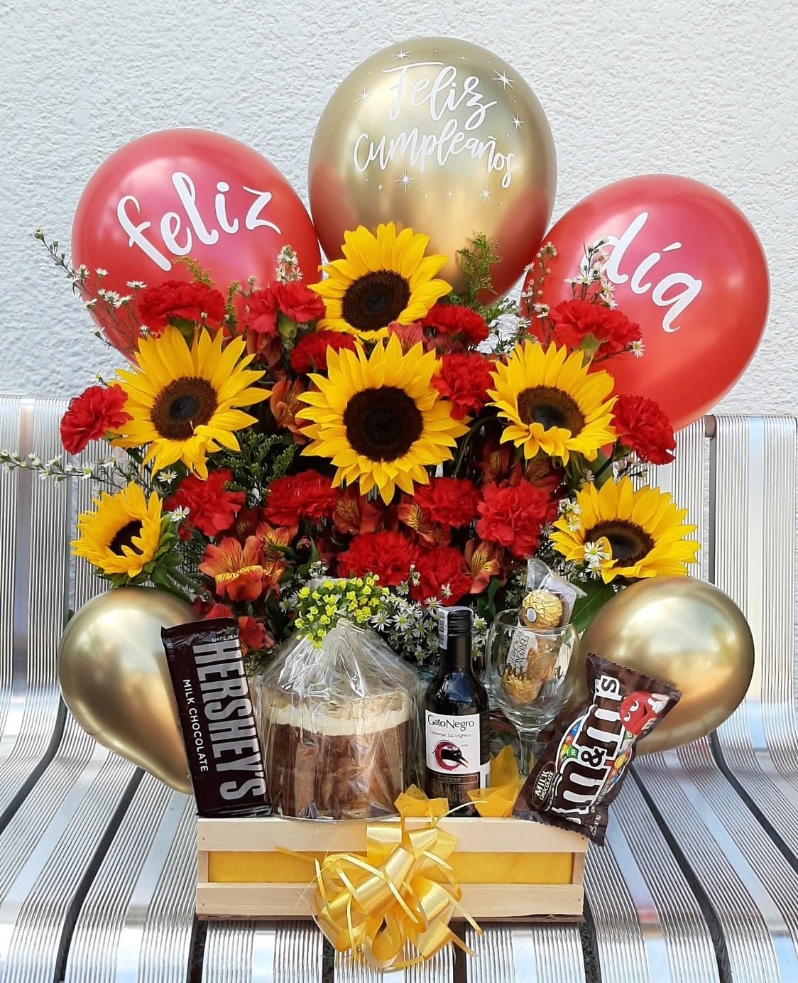 Ancheta de Margaritas  con globos y chocolates