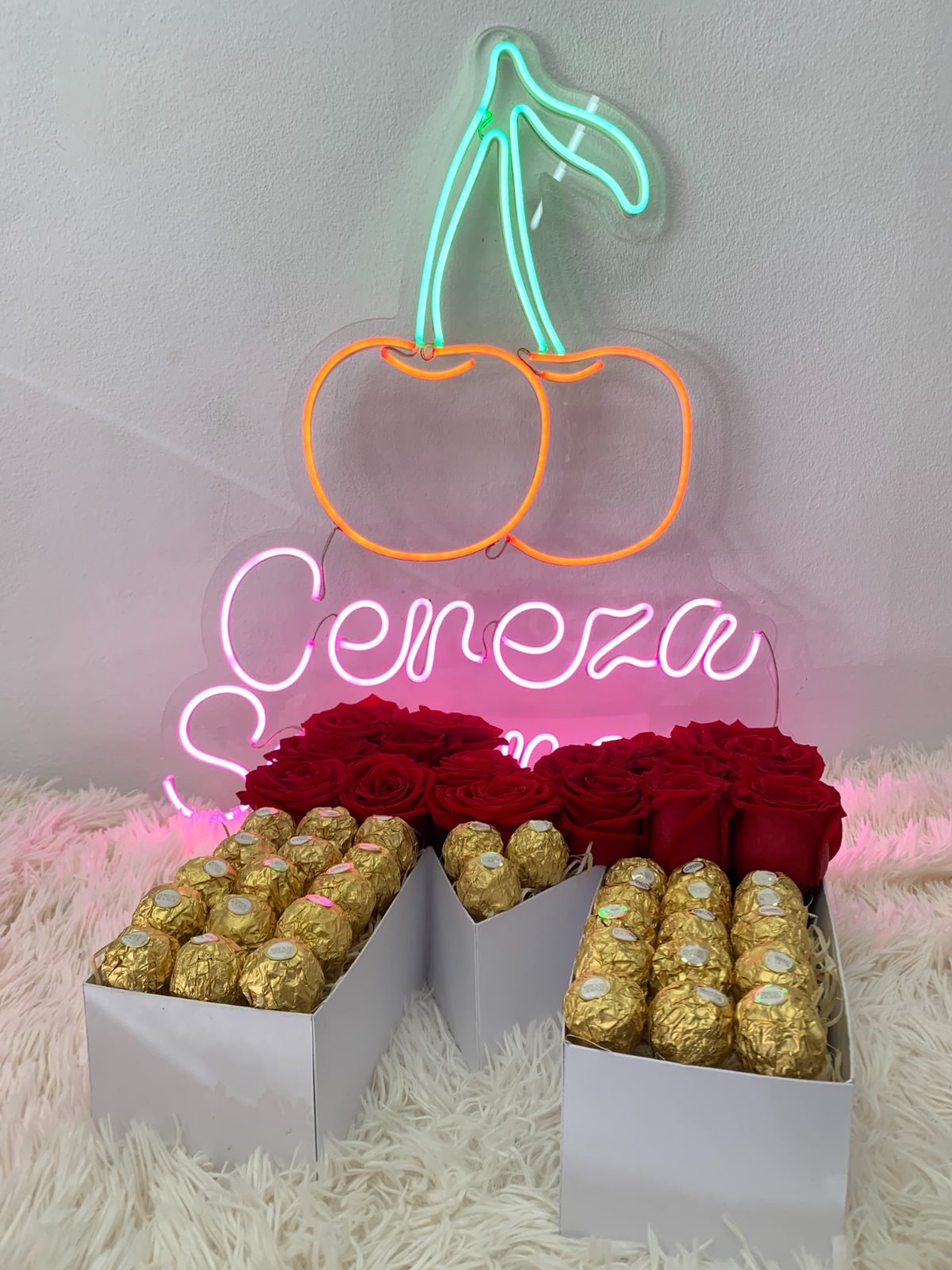 Sorpresa con mucho Amor y dulzara.